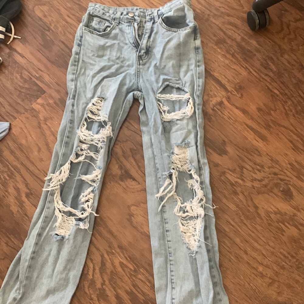 Distressed Ripped High Rise Jeans